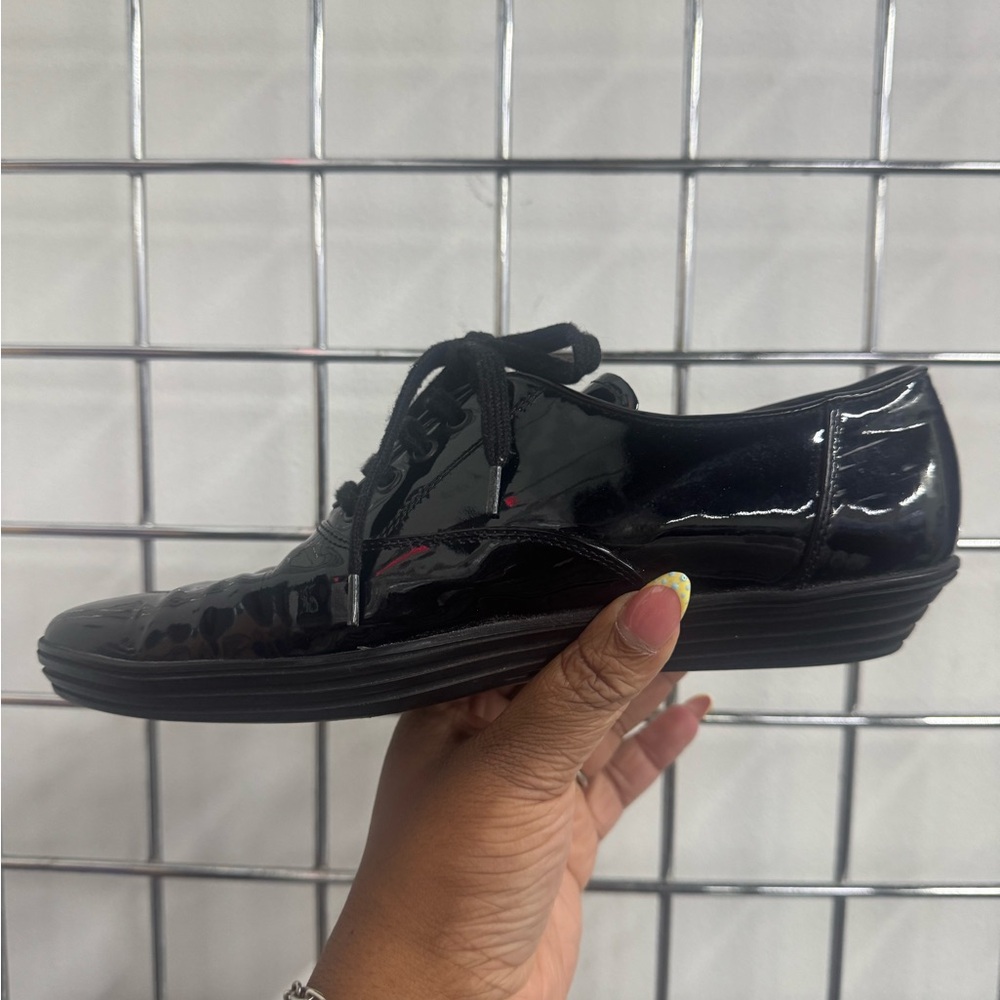 Hogan Black Patent Leather Lace-Up Trainers Womens Size 37.5 US 7.5 Italy